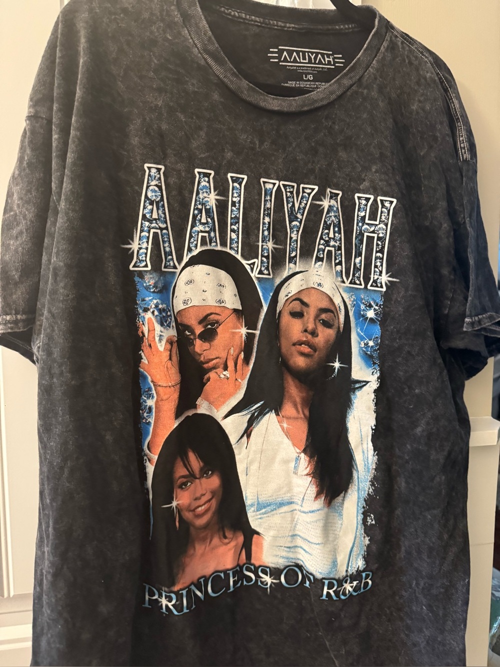 Women's Aaliyah Graphic Tee -  Top